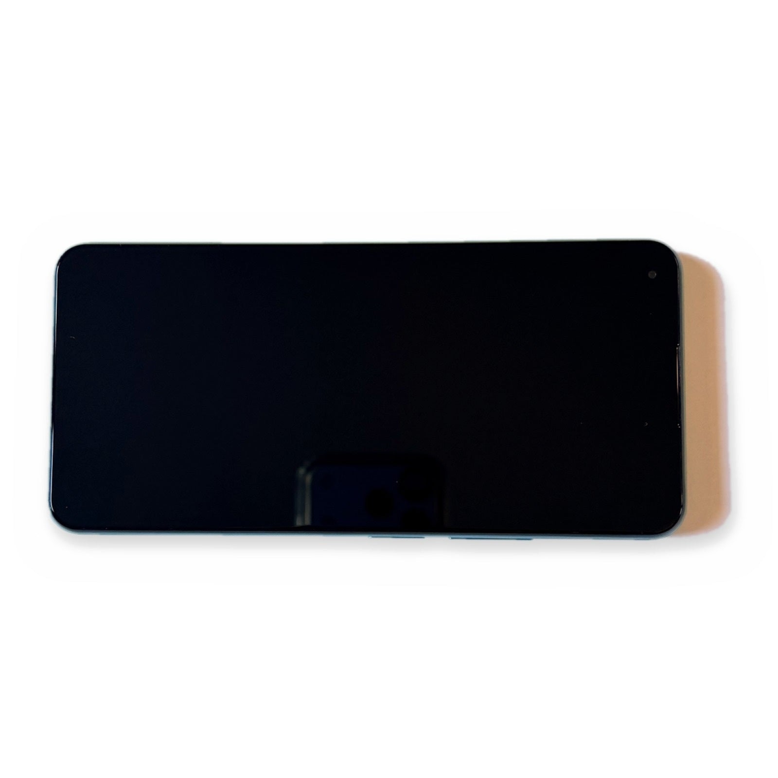 Xiaomi Mi 11 Lite 5G reconditionné, face écran éteint (photo réelle)